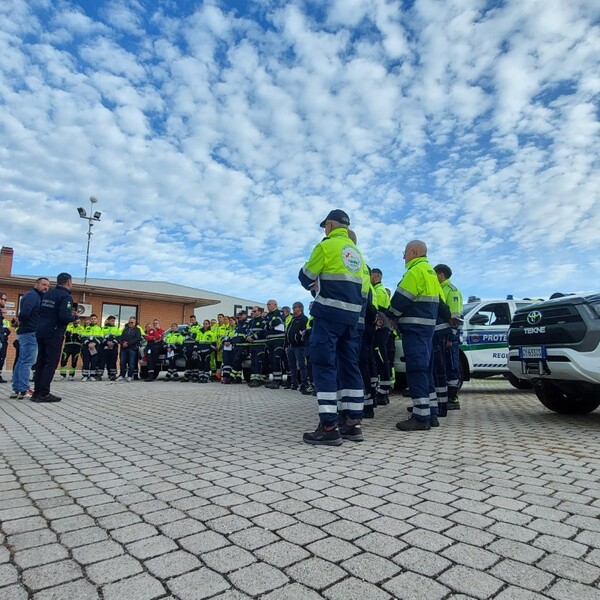 PICKUP AIB TEKNE Protezione Civile Abruzzo - Corso di Formazione